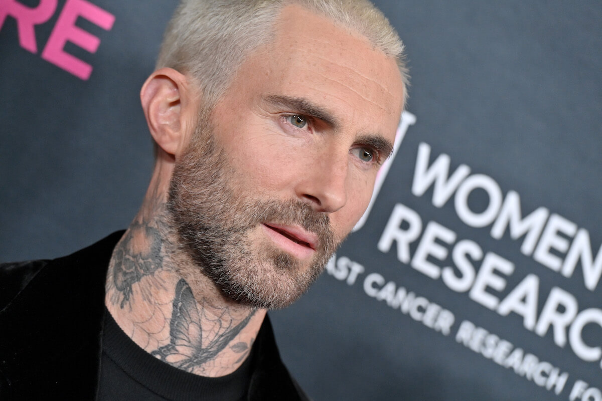 Adam Levine Had a Fan Rush the Stage and Kiss Him: 'You Scared the S ...