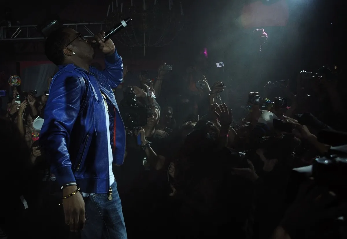 Sean 'Diddy' Combs performs during the 'Hot Tub Time Machine' at the Playboy Mansion
